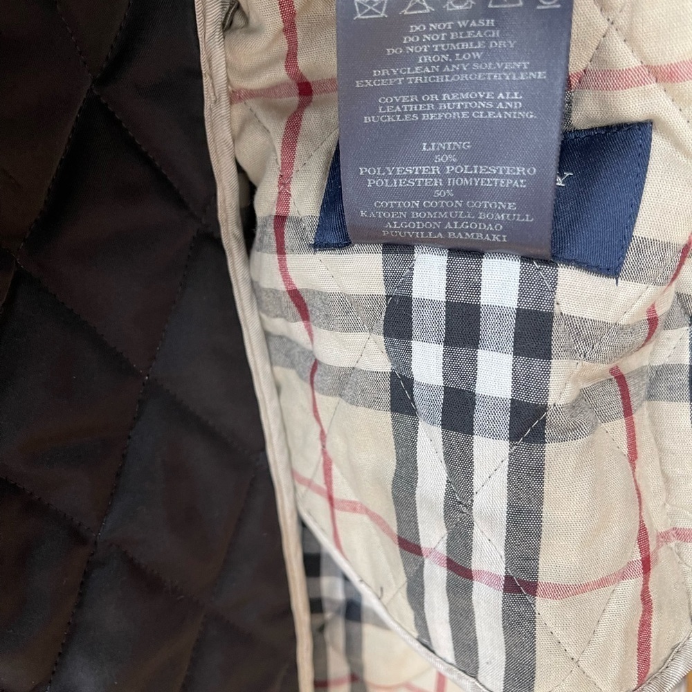 Burberry Quilted Double Breasted Trench Coat Size Large - Picture 8 of 9